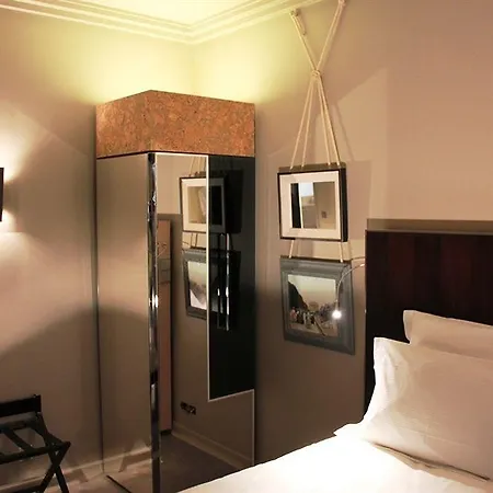 Saint Dominique 4* Париж