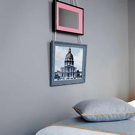 Отель Saint Dominique 4*