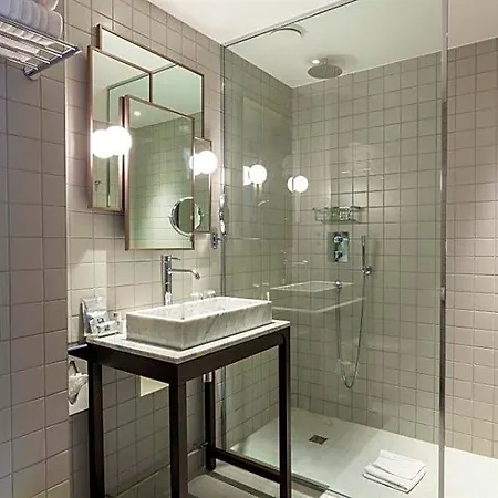 Saint Dominique 4* París