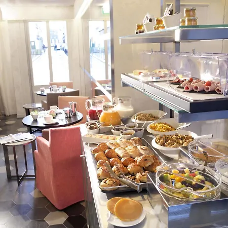 Saint Dominique Hotel Paris