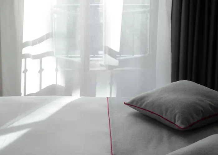 Hotel Saint Dominique Parijs