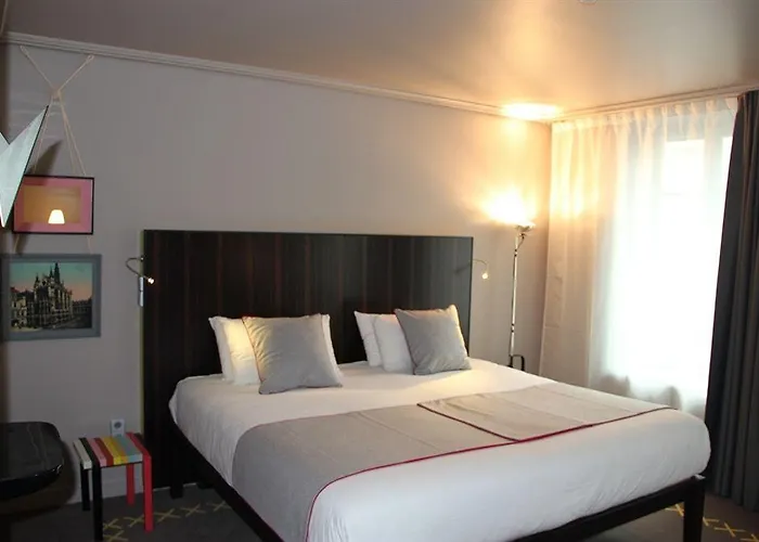 Saint Dominique Hotel Parijs