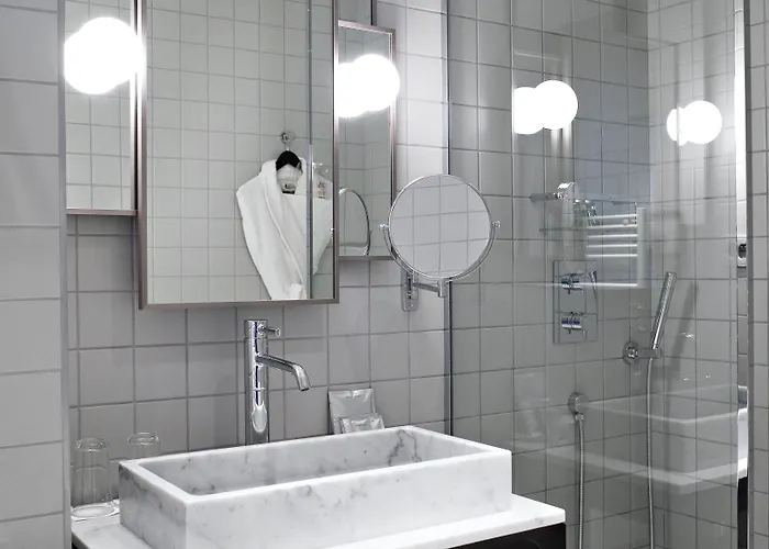 Hotel Saint Dominique Parijs