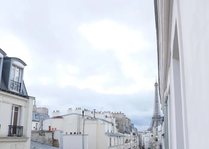 Hotel Saint Dominique Parijs