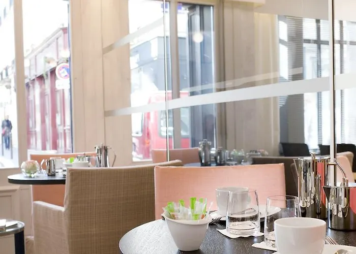 Saint Dominique Hotel Parijs