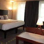 Hotell Saint Dominique 4*